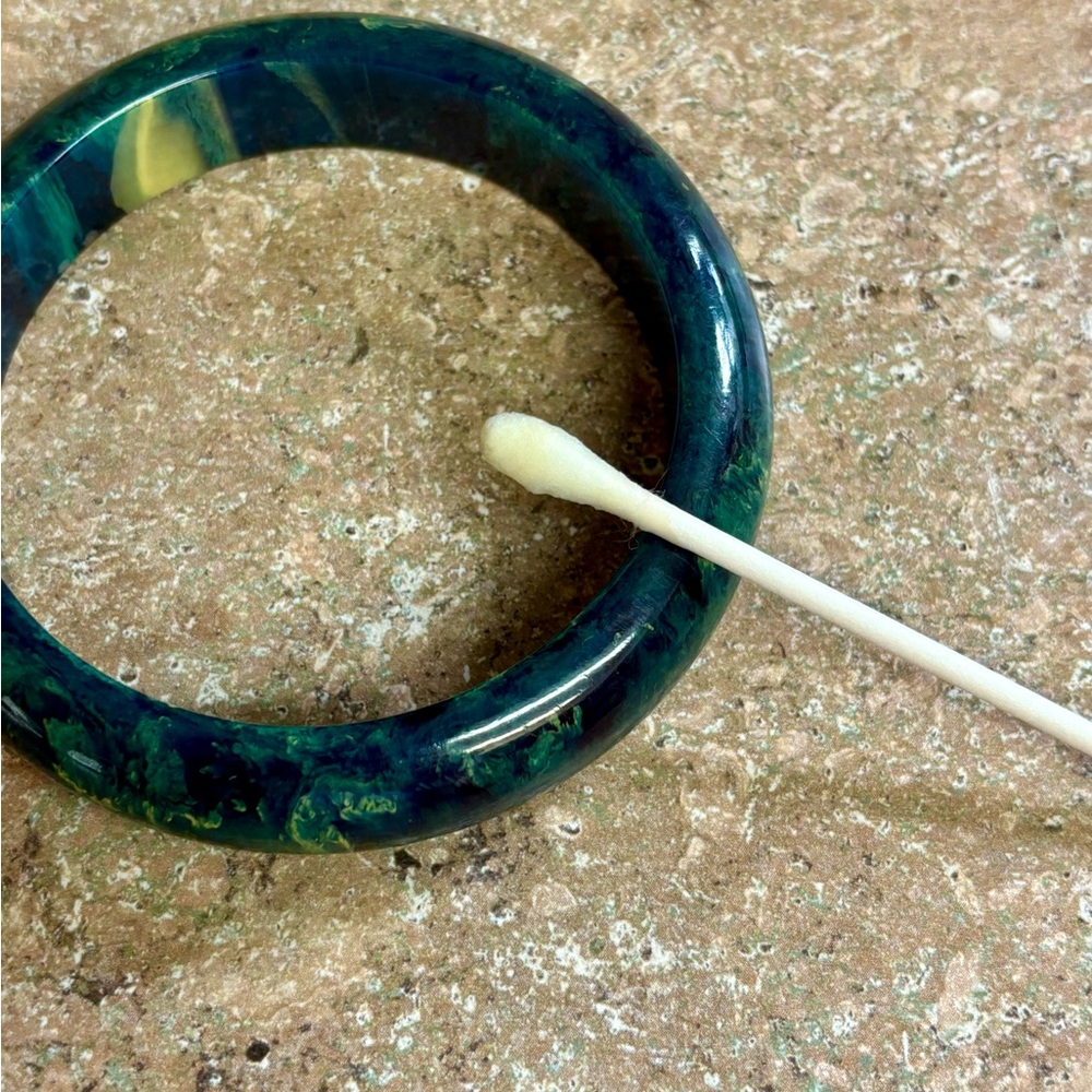Vintage Blue Moon Green Yellow Marbled Bakelite Bangle Bracelet - Picture 8 of 9
